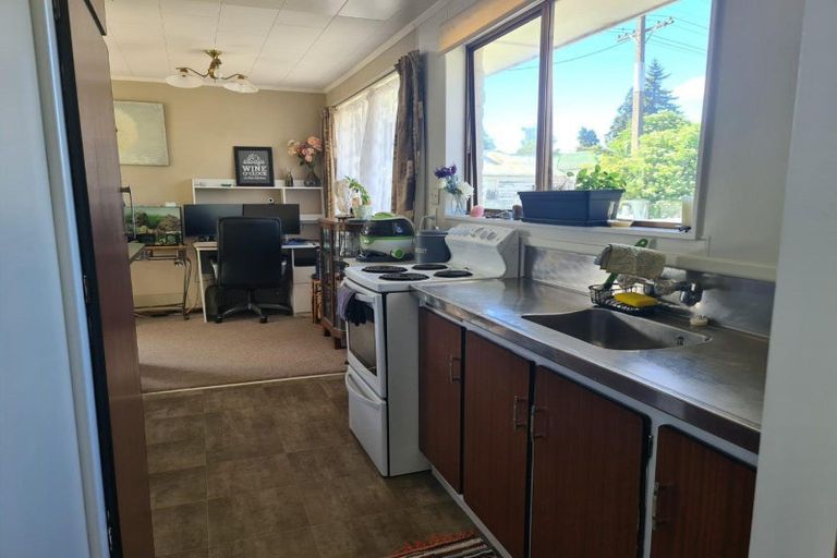 Photo of property in 21 Hill Road, Lumsden, 9730