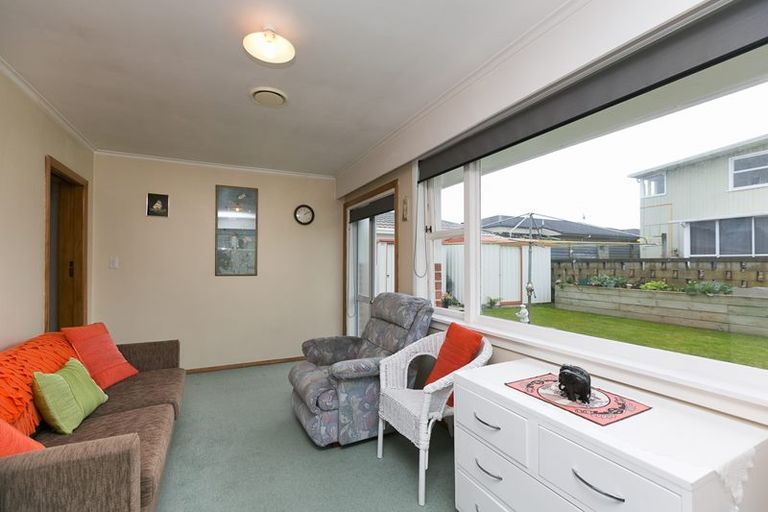 Photo of property in 7 Goodson Place, Hawera, 4610