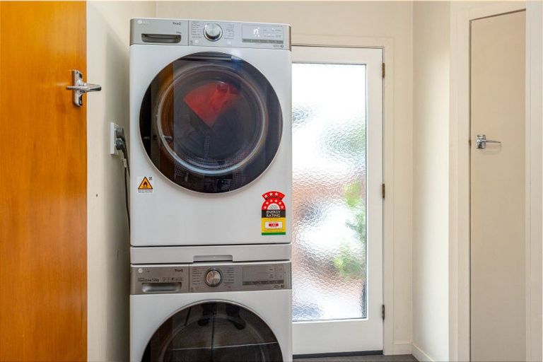 Photo of property in 52 Connolly Street, Geraldine, 7930