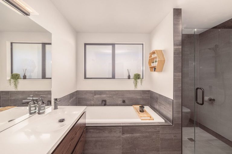 Photo of property in 10 Verdeco Boulevard, Lincoln, 7608