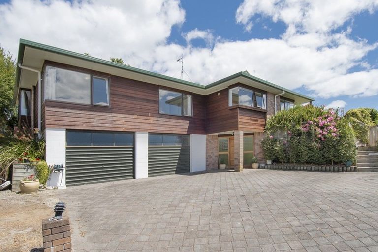 Photo of property in 15 James Cook Drive, Welcome Bay, Tauranga, 3112