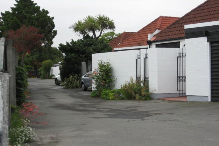 Photo of property in 1/73 Waimairi Road, Upper Riccarton, Christchurch, 8041