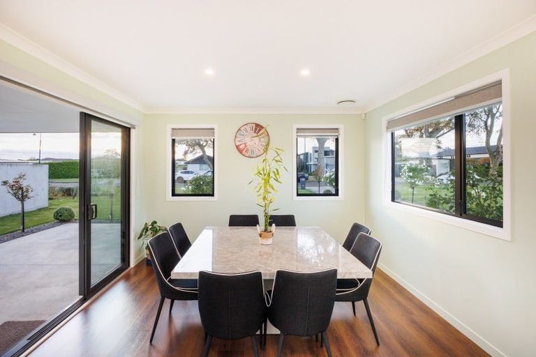 Photo of property in 7 Grand Oaks Drive, Awapuni, Palmerston North, 4412