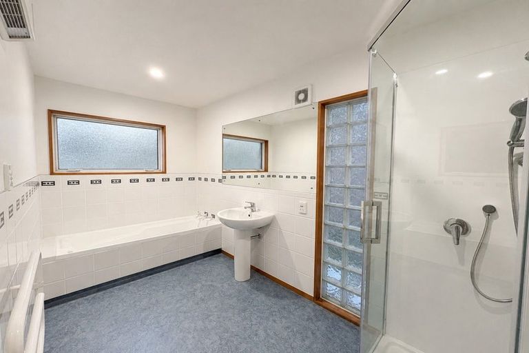 Photo of property in 14 Lucknow Place, Cashmere, Christchurch, 8022