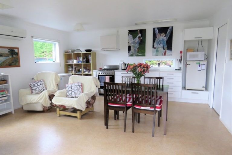 Photo of property in 85 Clayton Street, Kakanui, Oamaru, 9495