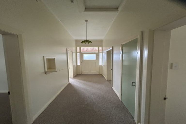Photo of property in 38 Mount Pleasant Road, Aro Valley, Wellington, 6012