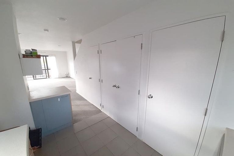 Photo of property in 2726/10 John Jennings Drive, Oteha, Auckland, 0632