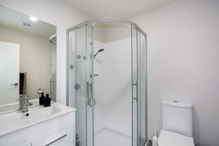 Photo of property in 12 Park Chester Road, Pukekohe, 2120