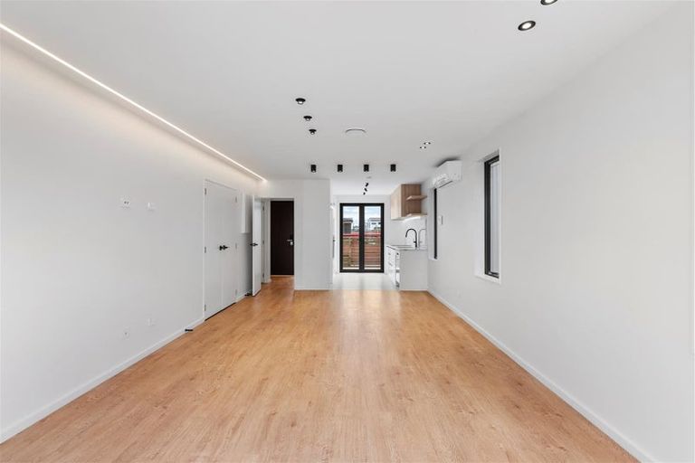 Photo of property in 12 Corporal Street, Papakura, 2110