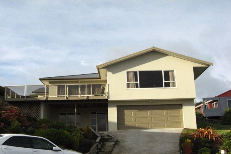 Photo of property in 10 Gowan Close, Shiel Hill, Dunedin, 9013