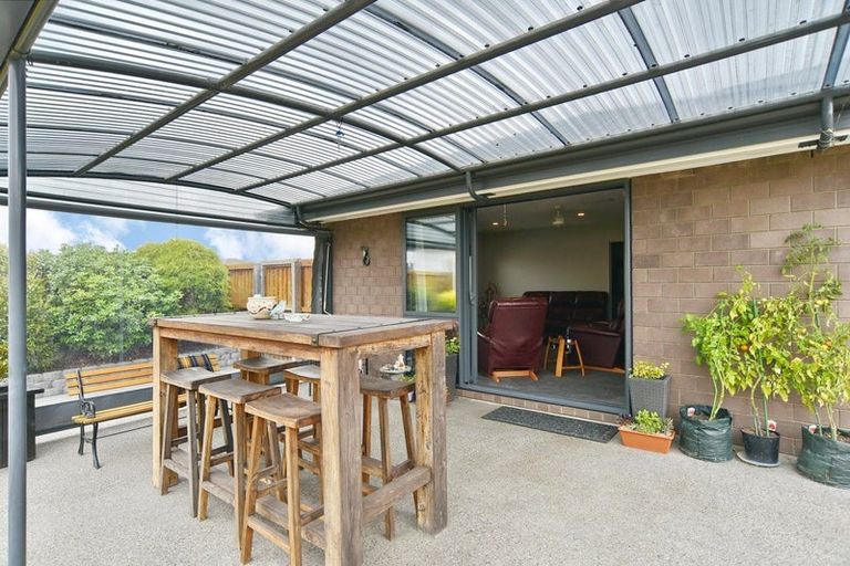 Photo of property in 12 Beech Drive, Rangiora, 7400