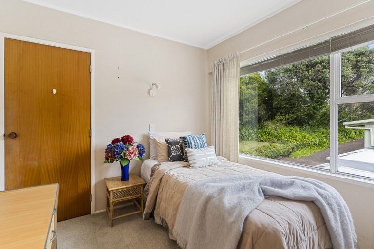 Photo of property in 14 Tui Vale Road, Shelly Park, Auckland, 2014