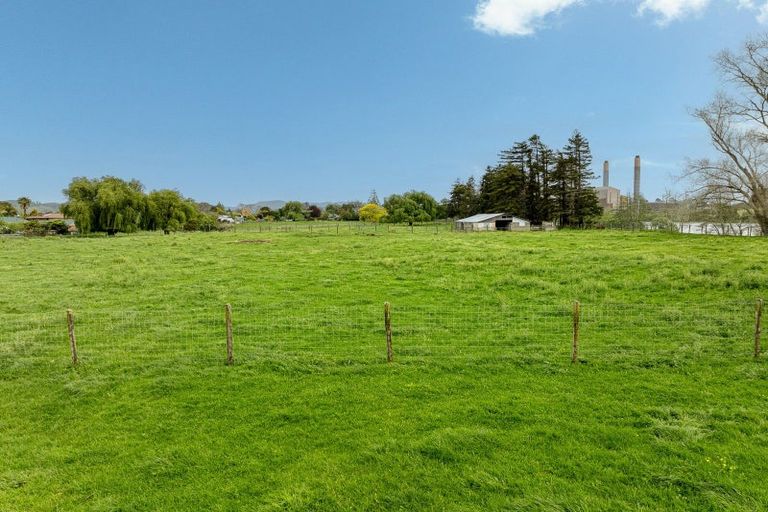 Photo of property in 66 Great South Road, Huntly, 3700