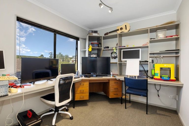 Photo of property in 52 Inverness Drive, Pyes Pa, Tauranga, 3112