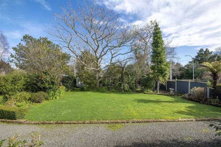 Photo of property in 204 Bartholomew Road, Levin, 5510