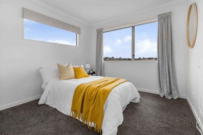 Photo of property in 42 Harry Shaw Way, Raumati South, Paraparaumu, 5032