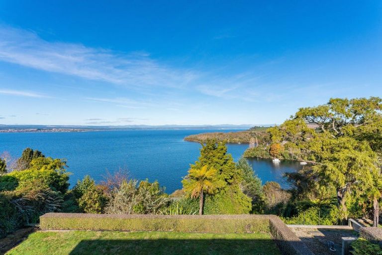 Photo of property in 43 Wakeman Road, Acacia Bay, Taupo, 3330