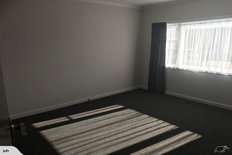 Photo of property in 229 Featherston Street, Palmerston North, 4410