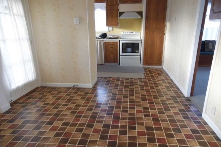 Photo of property in 19 Elizabeth Avenue, Papatoetoe, Auckland, 2025