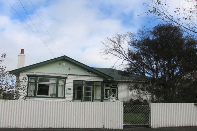 Photo of property in 12 Waikare Avenue, Waiwhetu, Lower Hutt, 5010