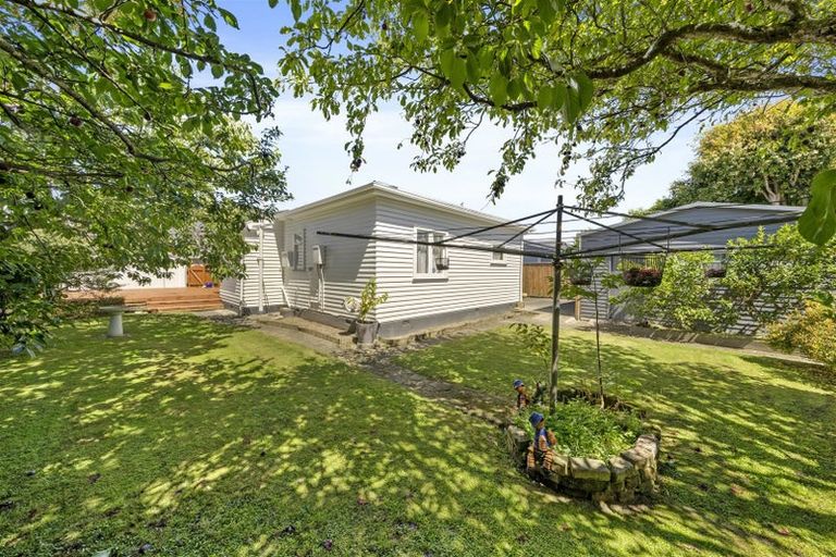 Photo of property in 11a Meadows Avenue, Waiwhetu, Lower Hutt, 5010
