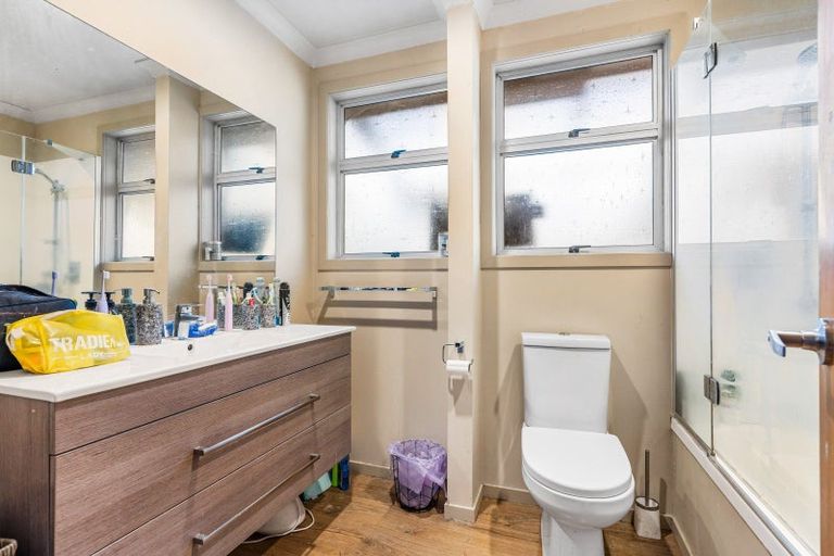 Photo of property in 112 Isabel Street, Whangamata, 3620