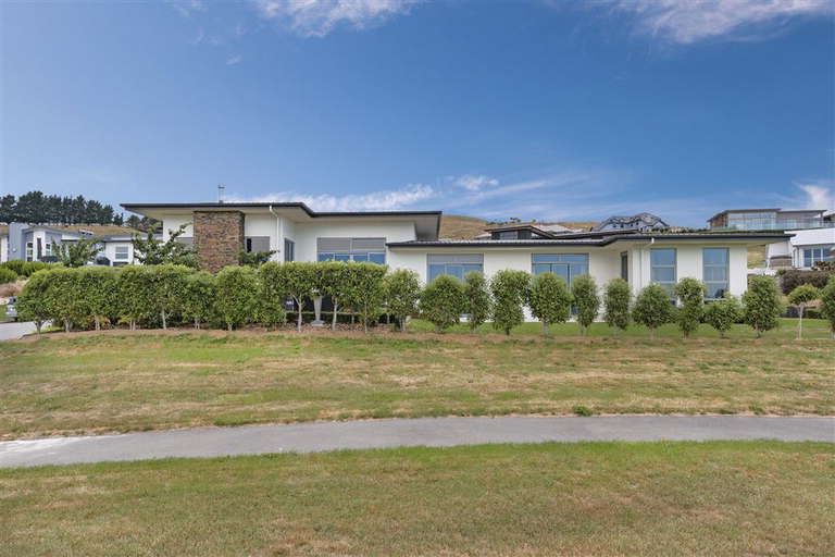 Photo of property in 9 Rock Hill Drive, Kennedys Bush, Christchurch, 8025