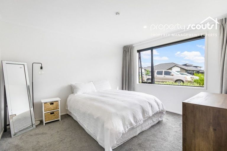 Photo of property in 14 Buddle Road, Paerata, 2124