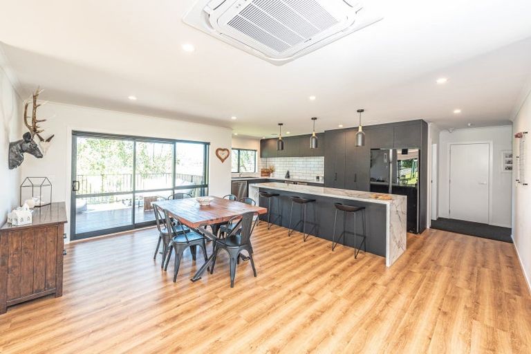 Photo of property in 600a No 2 Line, Okoia, Wanganui, 4572