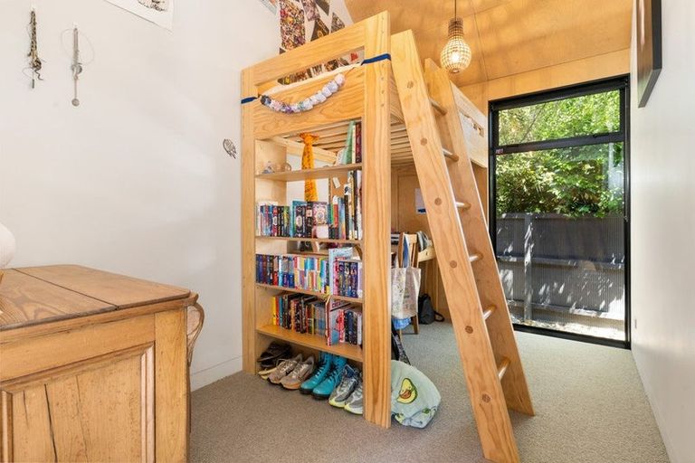 Photo of property in 108 Tomes Road, St Albans, Christchurch, 8052