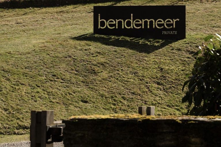 Photo of property in 6 Bendemeer Lane, Lake Hayes, Queenstown, 9371