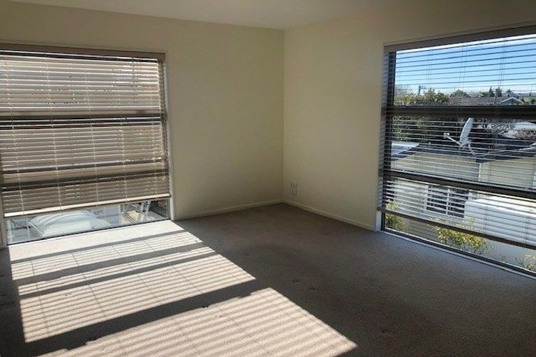 Photo of property in 73b Derby Street, St Albans, Christchurch, 8014