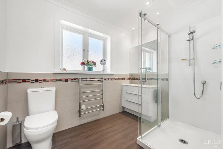 Photo of property in 10 Tui Street, Alicetown, Lower Hutt, 5010