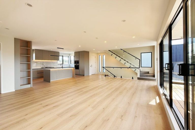 Photo of property in 13c Dominion Street, Takapuna, Auckland, 0622