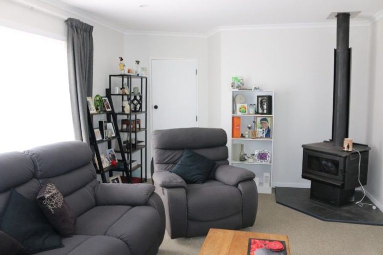 Photo of property in 36 Herbert Avenue, Cloverlea, Palmerston North, 4412