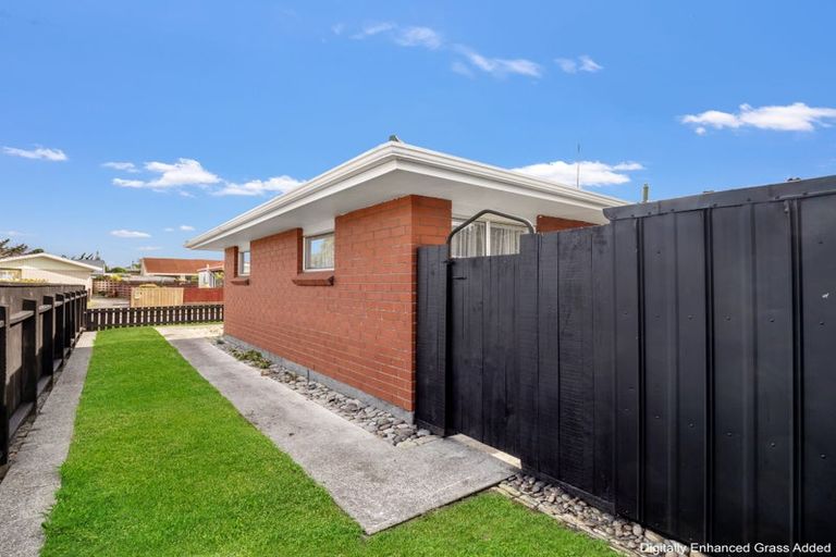 Photo of property in 1a Saunders Place, Gonville, Whanganui, 4501