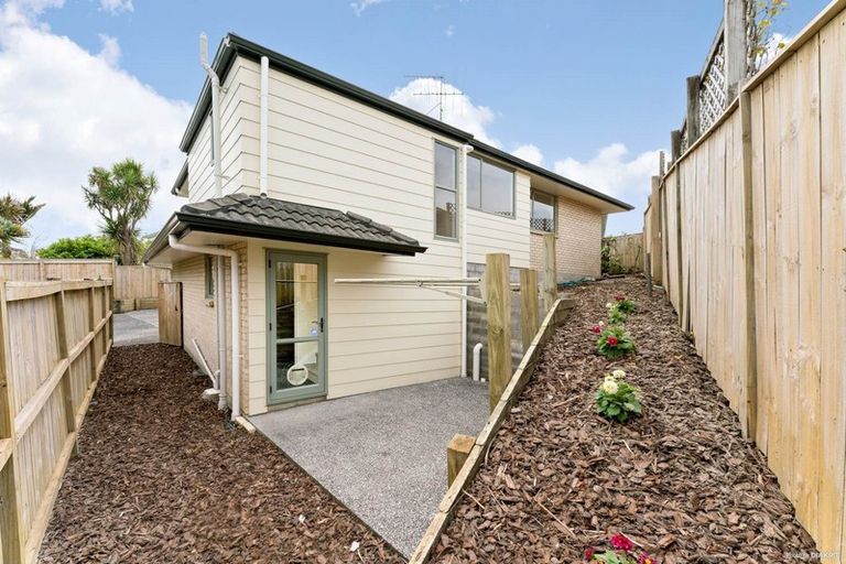 Photo of property in 76 Drake Street, Howick, Auckland, 2014