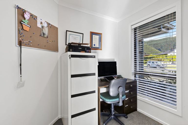 Photo of property in 14 Huntaway Close, Stoke, Nelson, 7011