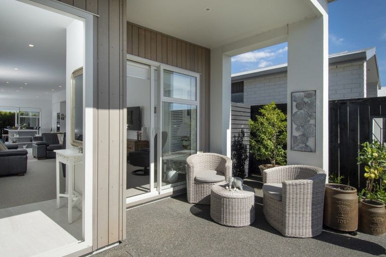 Photo of property in 39a Saint Pauls Drive, Brookfield, Tauranga, 3110