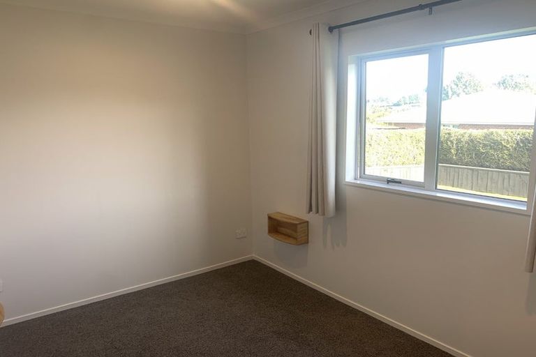 Photo of property in 10 Lincoln Street, Halfway Bush, Dunedin, 9010