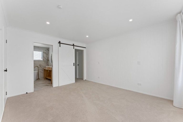Photo of property in 11 Avon Place, Springvale, Whanganui, 4501