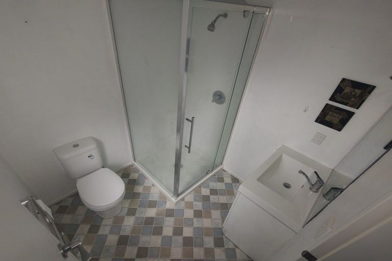 Photo of property in 16 Hornsey Road, Melrose, Wellington, 6023