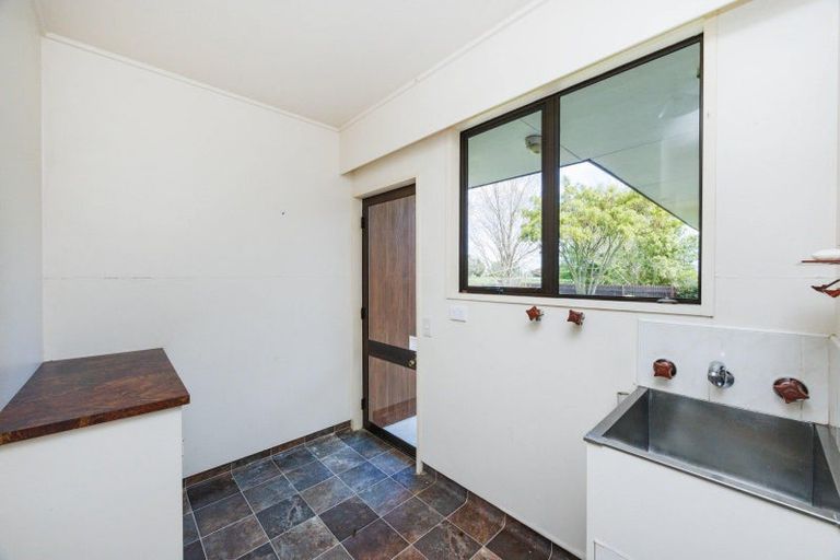Photo of property in 164 Hendersons Line, Kelvin Grove, Palmerston North, 4470