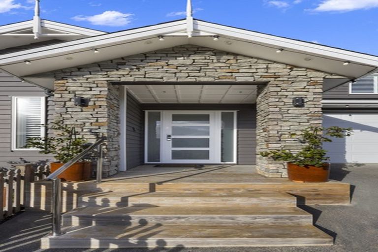 Photo of property in 3 Paige Road, Orewa, 0931