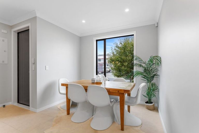 Photo of property in 59 Harewood Street, Whenuapai, Auckland, 0618