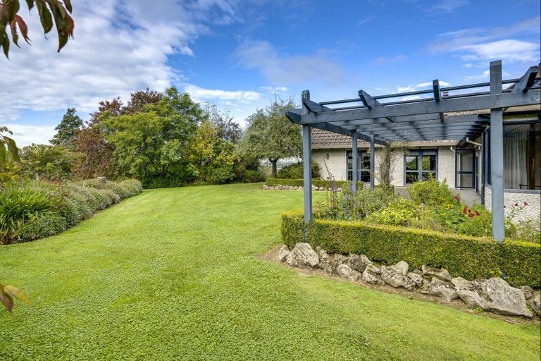 Photo of property in 326 Hatuma Road, Waipukurau, 4281