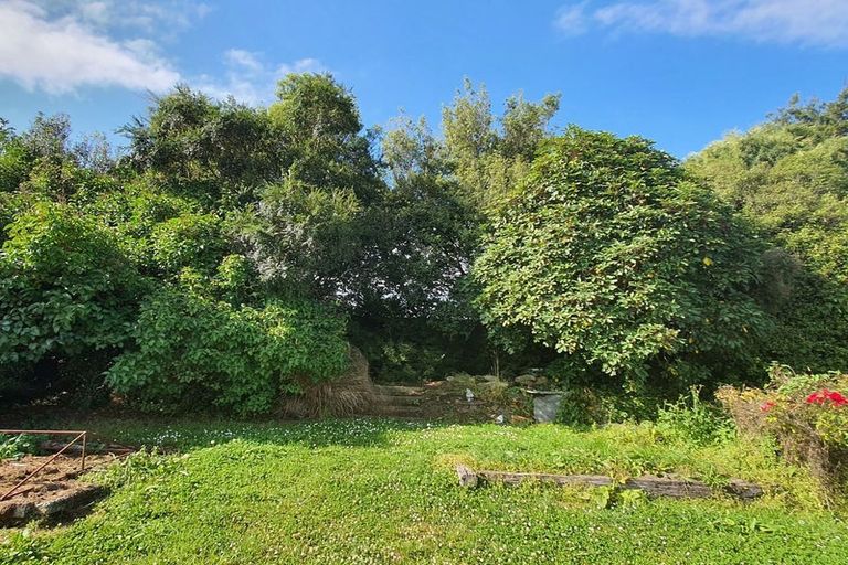 Photo of property in 24 Leonard Street, Waimate, 7924