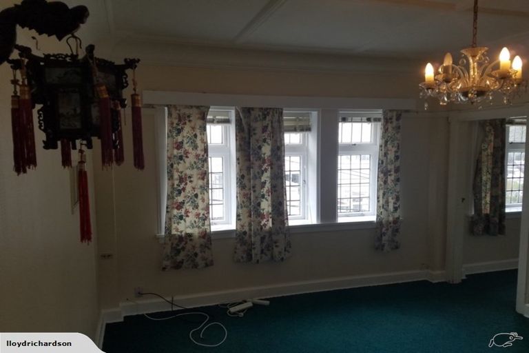 Photo of property in 105 Majoribanks Street, Mount Victoria, Wellington, 6011