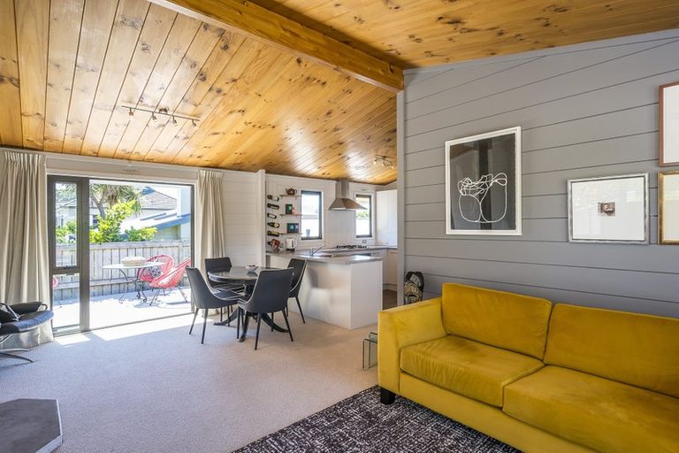 Photo of property in 140 Manly Street, Paraparaumu Beach, Paraparaumu, 5032