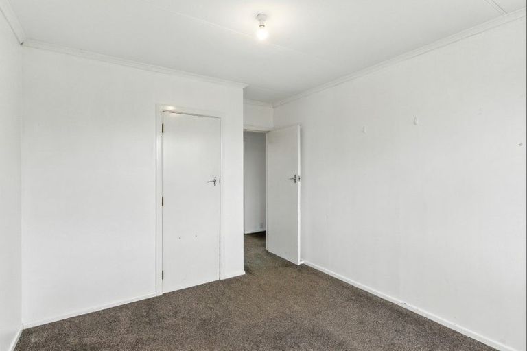 Photo of property in 2 Collingwood Street, Levin, 5510